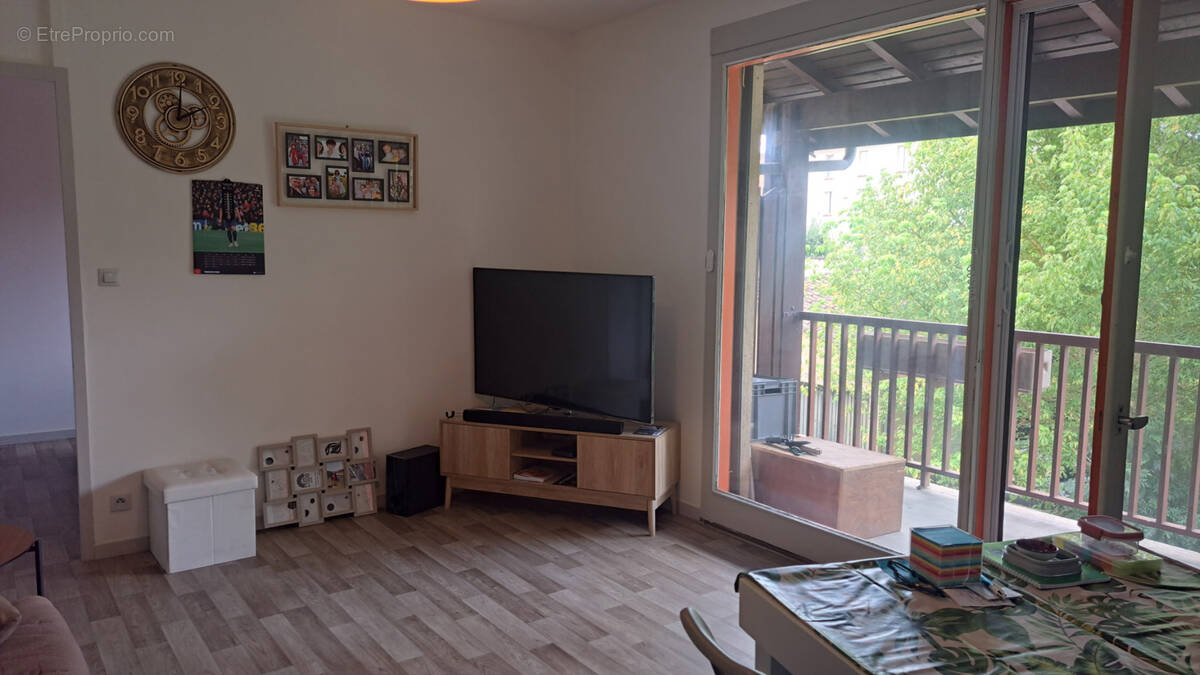 Appartement à CAUSSADE