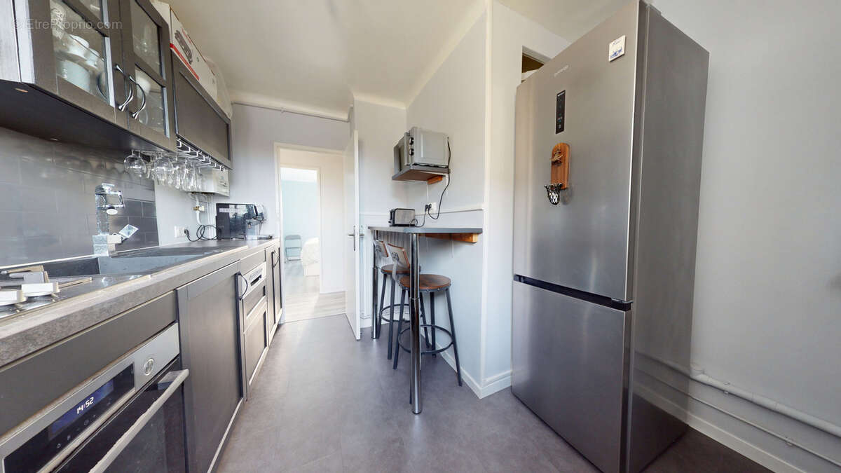 Appartement à SARTROUVILLE