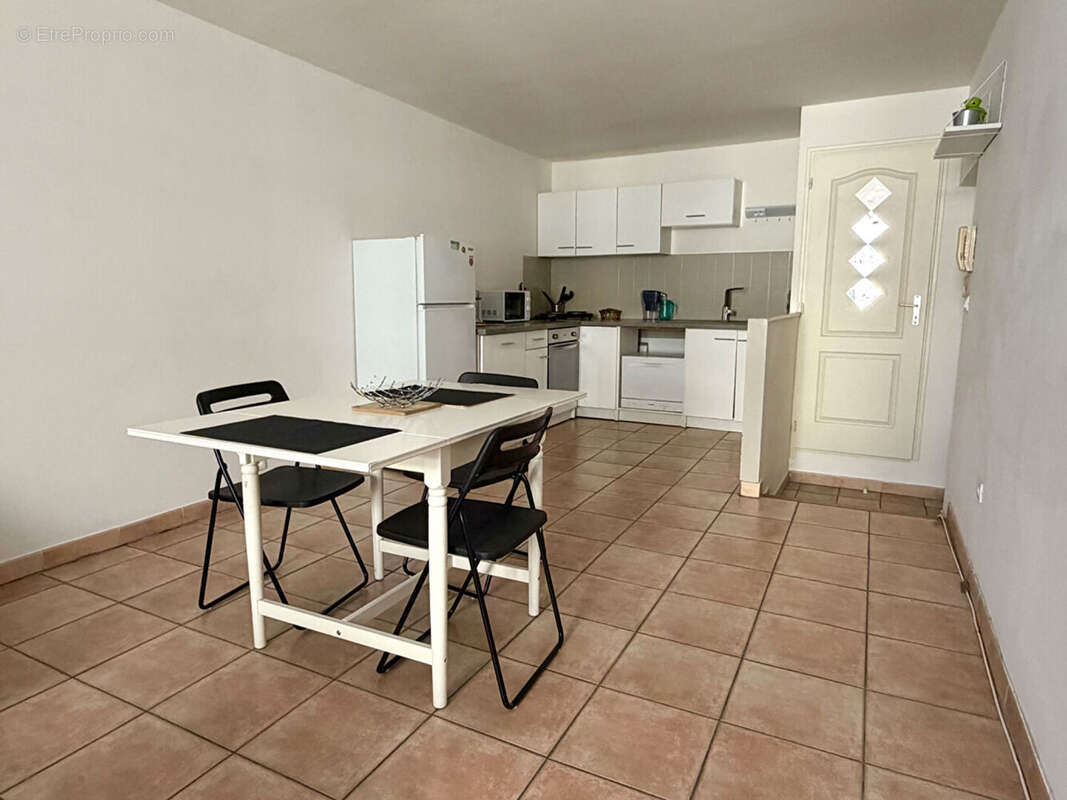Appartement 50 m2 - arènes de nîmes - photo 2