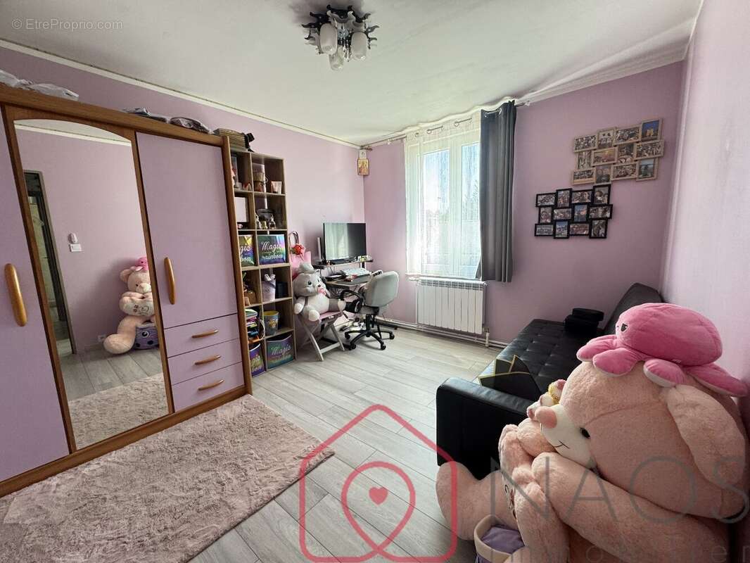 Maison de ville rénovée de 119 m²  À deux pas du centre-ville de Pontivy 212000 FAI - photo 9