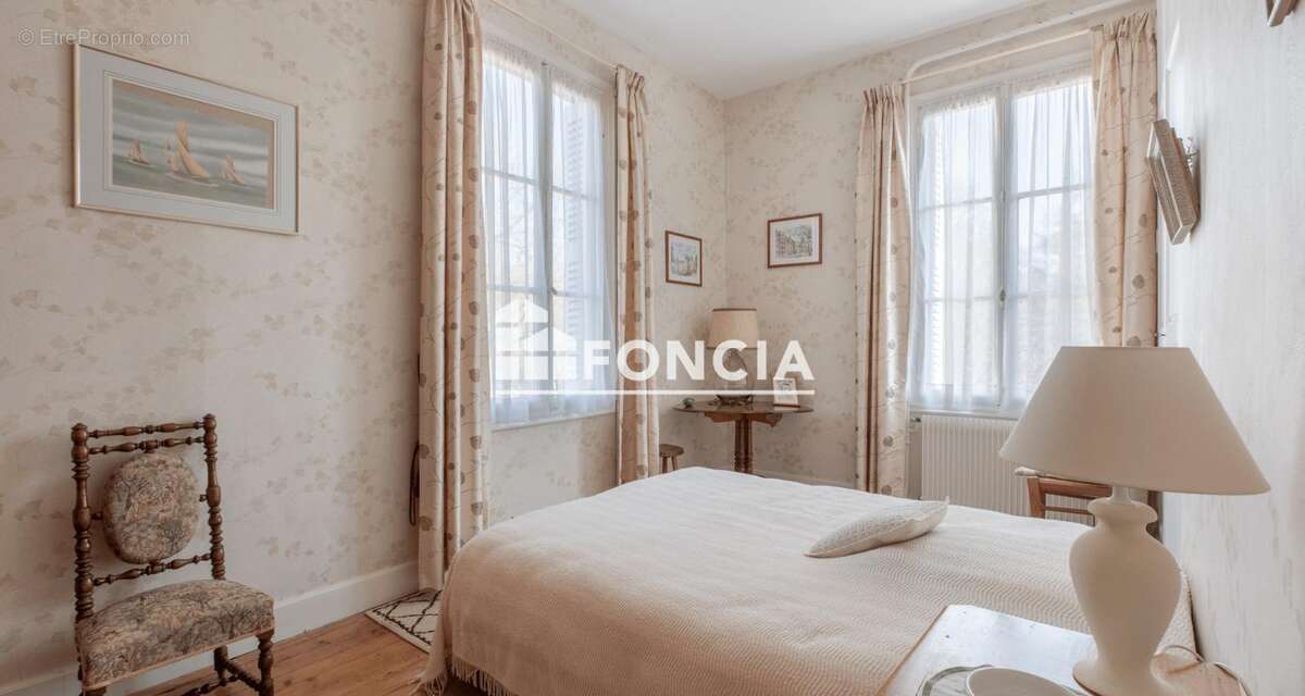 Maison à CHATEAU-RENAULT