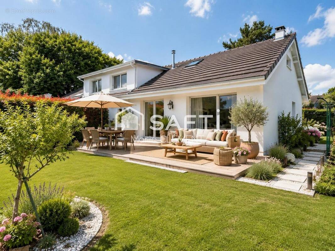 Photo 1 - Maison à PONTAULT-COMBAULT