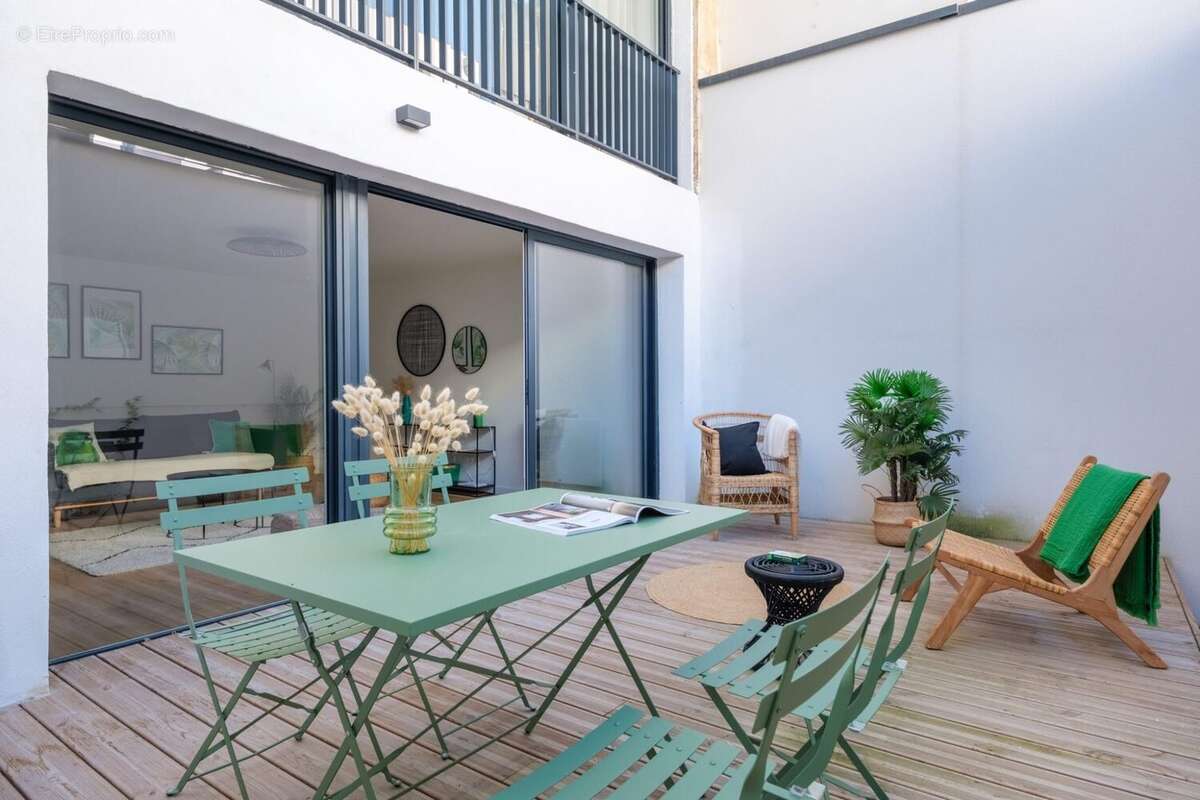 Appartement à BORDEAUX