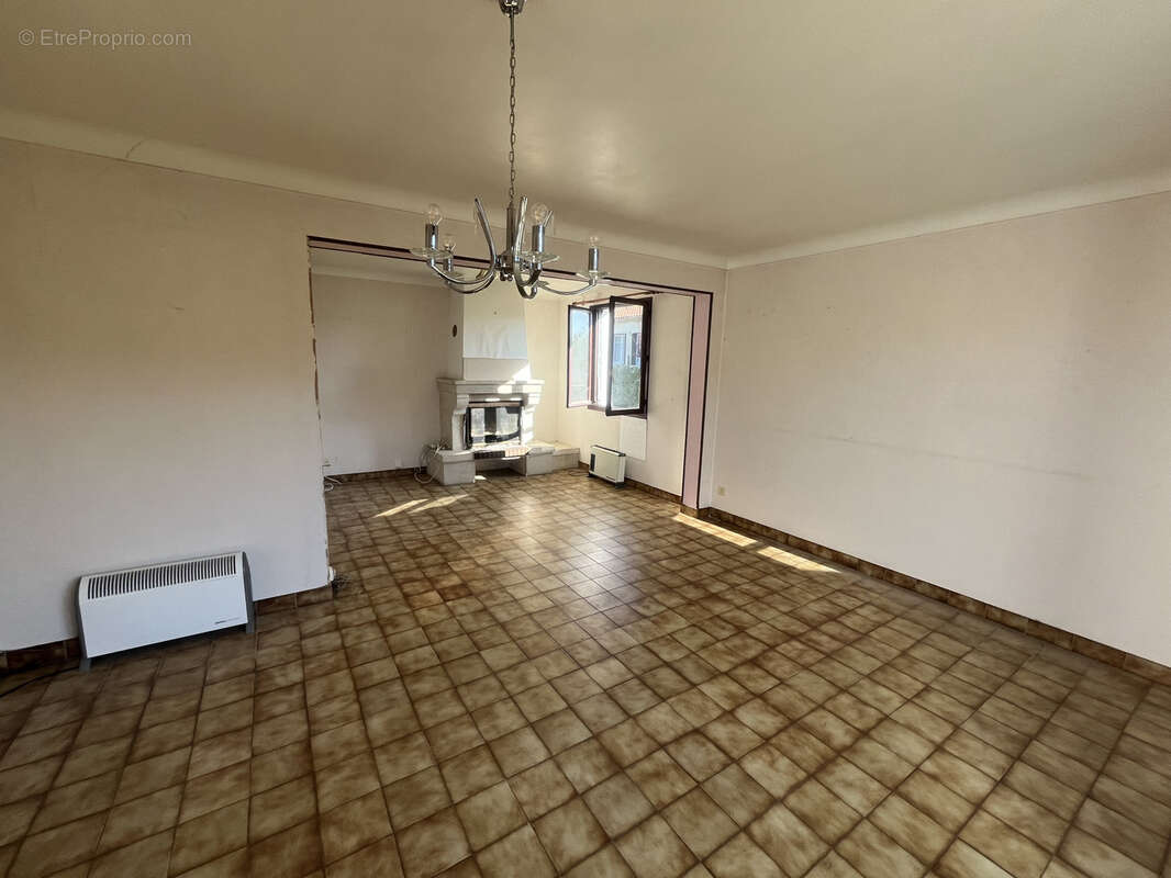 Maison à LE POUJOL-SUR-ORB