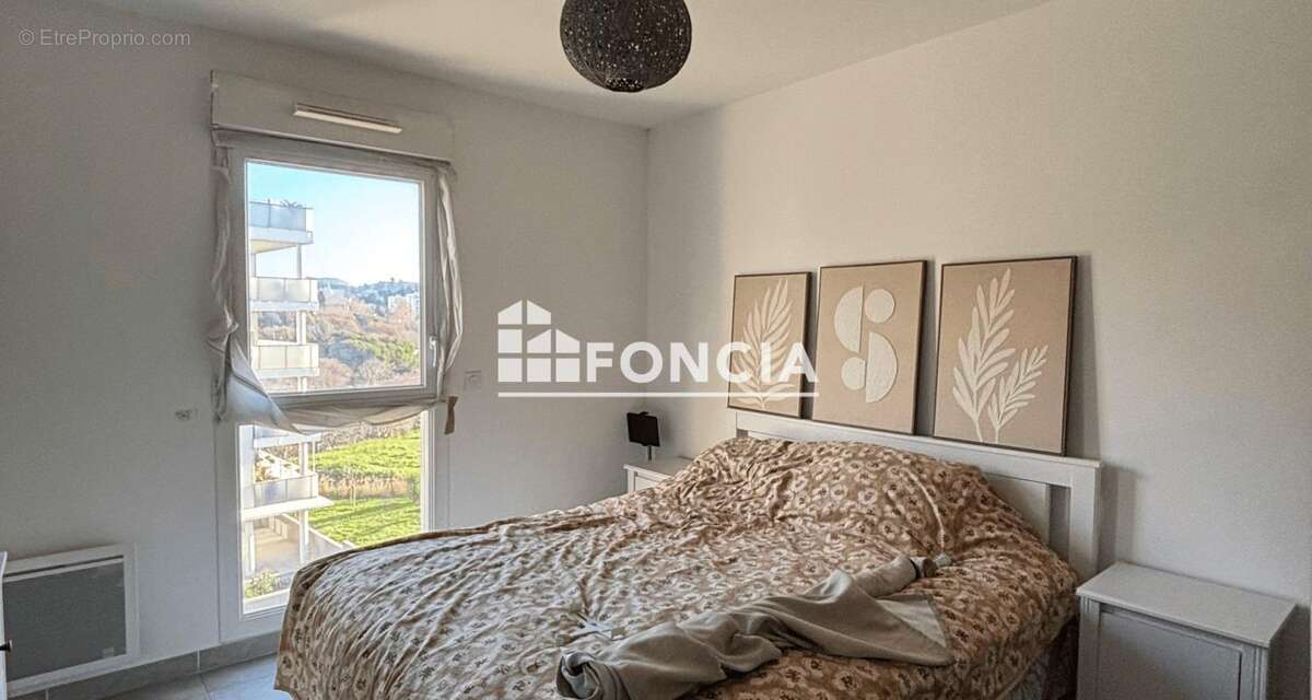 Appartement à MARSEILLE-12E