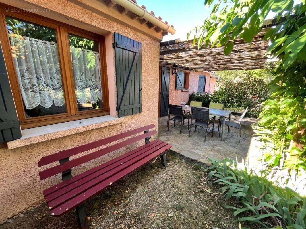 Maison avec jardin et piscine - photo 7