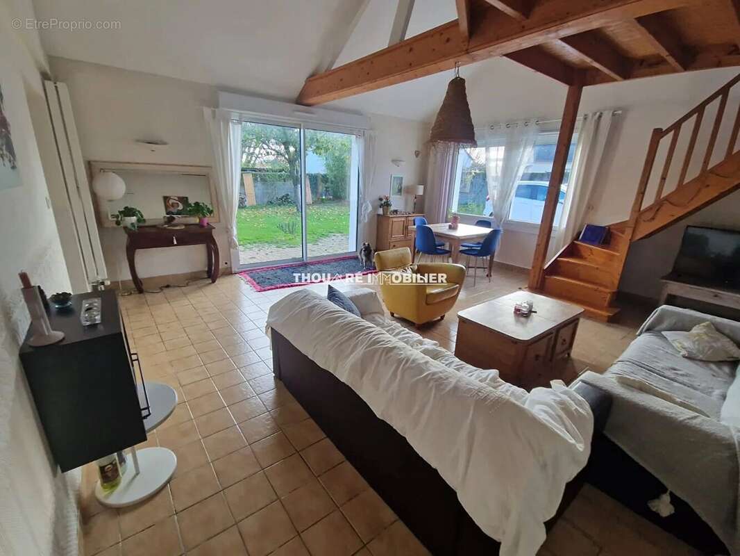 Maison à SAINTE-LUCE-SUR-LOIRE