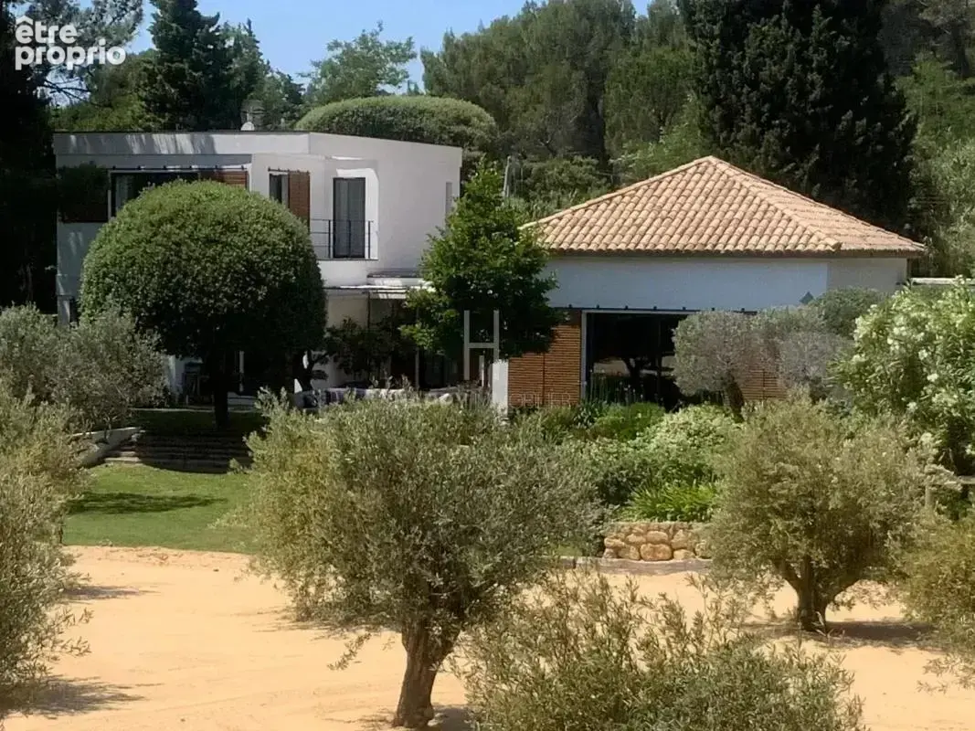 Photo Maison à Maussane-Les-Alpilles au prix de 1 940 000€