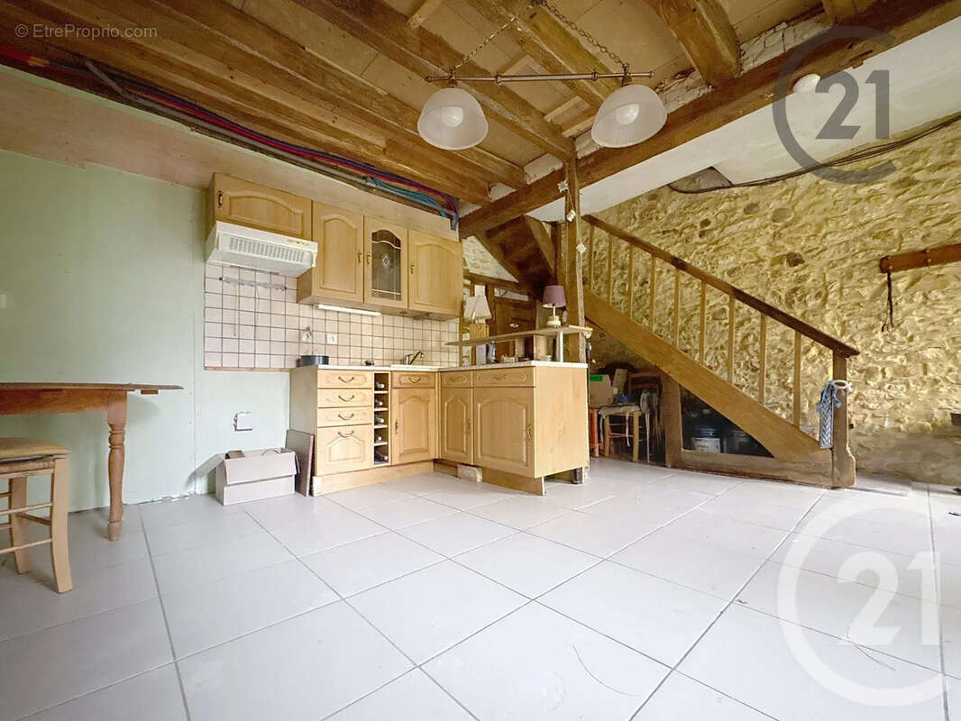 Maison à DONNEMARIE-DONTILLY