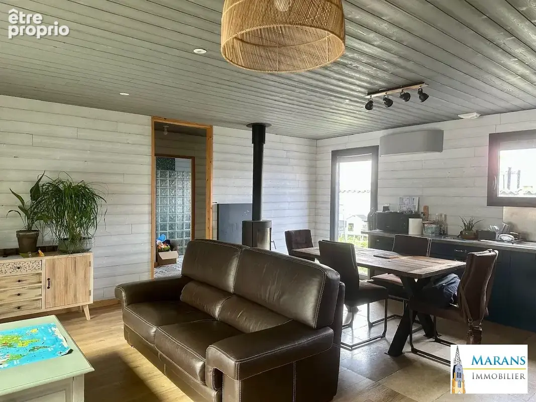 Maison 3 pièces 78 m² à vendre à Saint-Jean-De-Liversay (17170) - photo 2