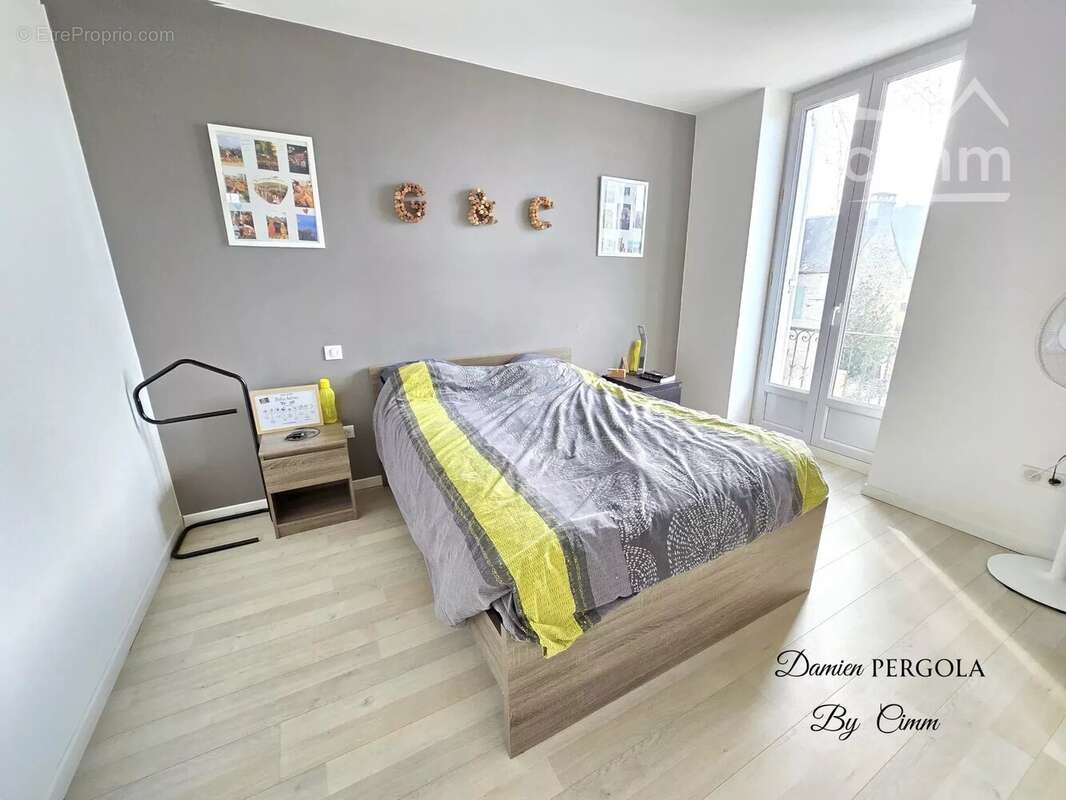 Maison rénovée de 115 m², située à 5 minutes à pied du centre-ville - photo 7
