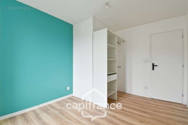 Maison à SAINT-JULIEN-DE-L&#039;ESCAP