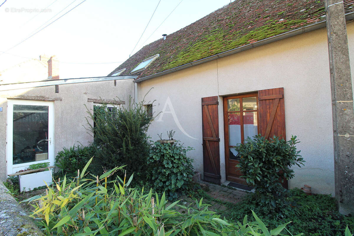 Maison à VILLEBAROU