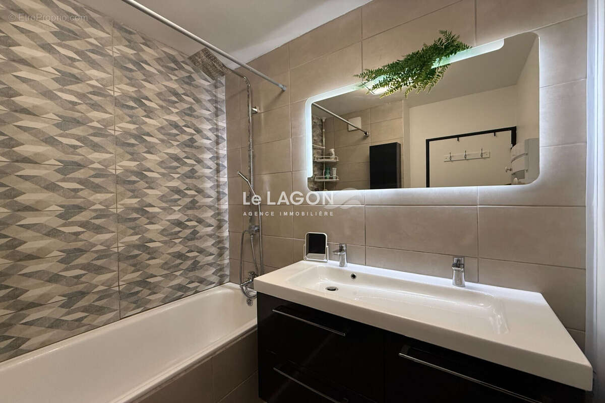 Appartement à SAINT-CYPRIEN