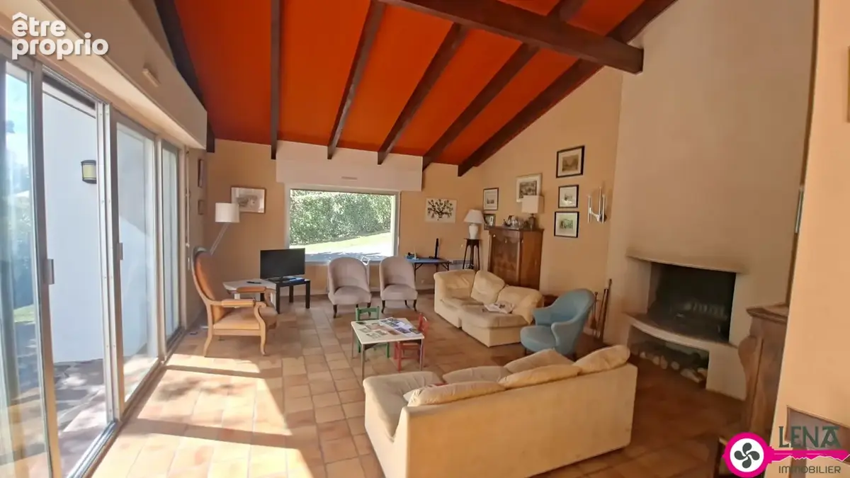 A Vendre propriété des années 70 Ciboure, colline de Bordagain - photo 5