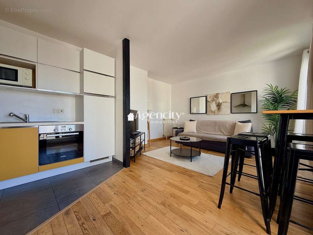 Appartement à SERRIS