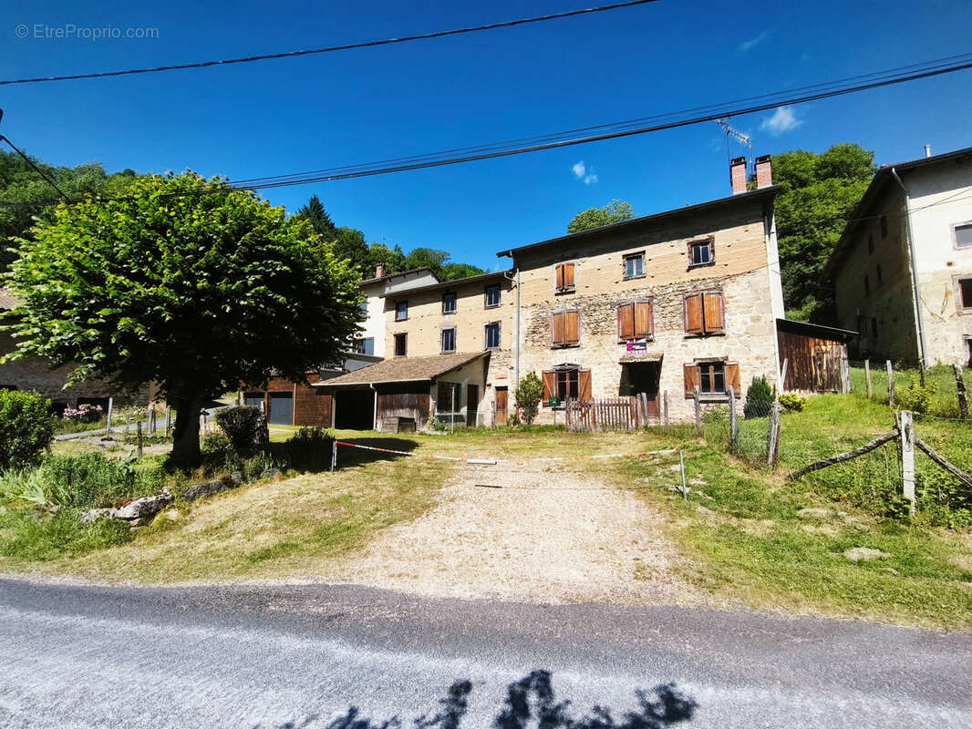 Maison à SAINT-MARTIN-DES-OLMES