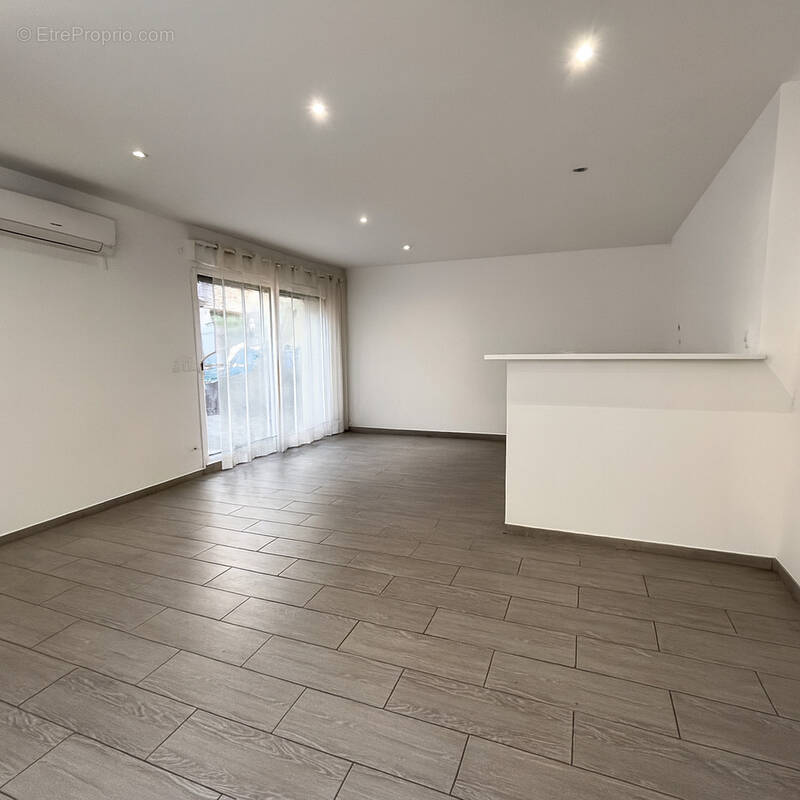 Maison à VILLELONGUE-DE-LA-SALANQUE