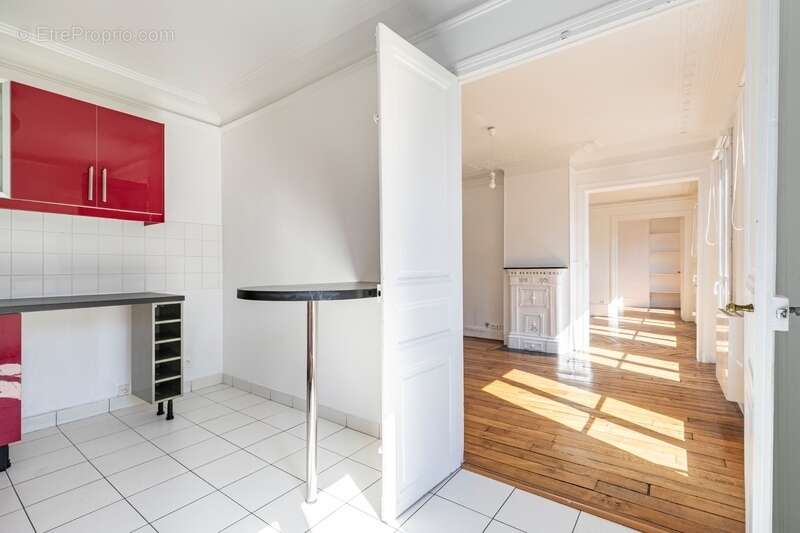 Appartement de standing, 4 pièces, église des Batignolles - photo 8