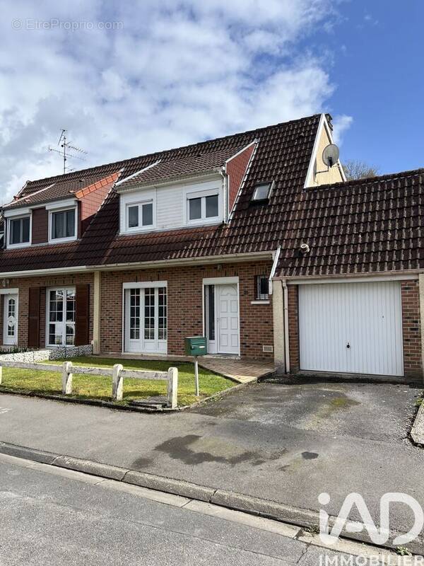 Photo 1 - Maison à LAPUGNOY