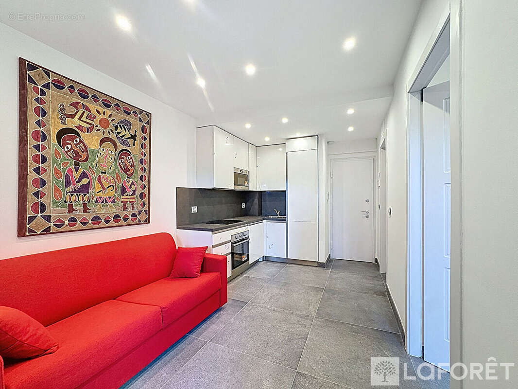 Appartement à ROQUEBRUNE-CAP-MARTIN