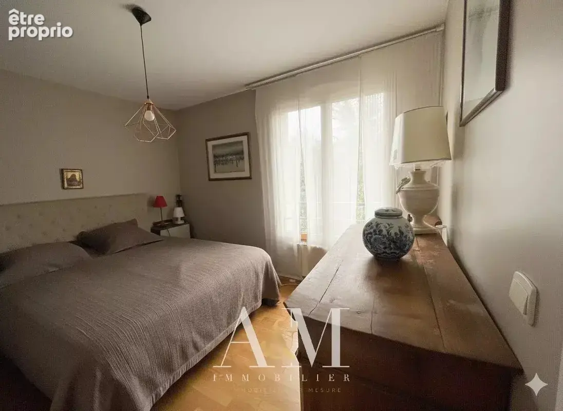 Appartement T4 de 90 m² + terrasse 14 m², cave et garage - photo 7