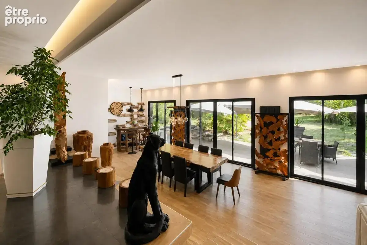Maison de 8 pièces de 245 m² à Lamorlaye - photo 6