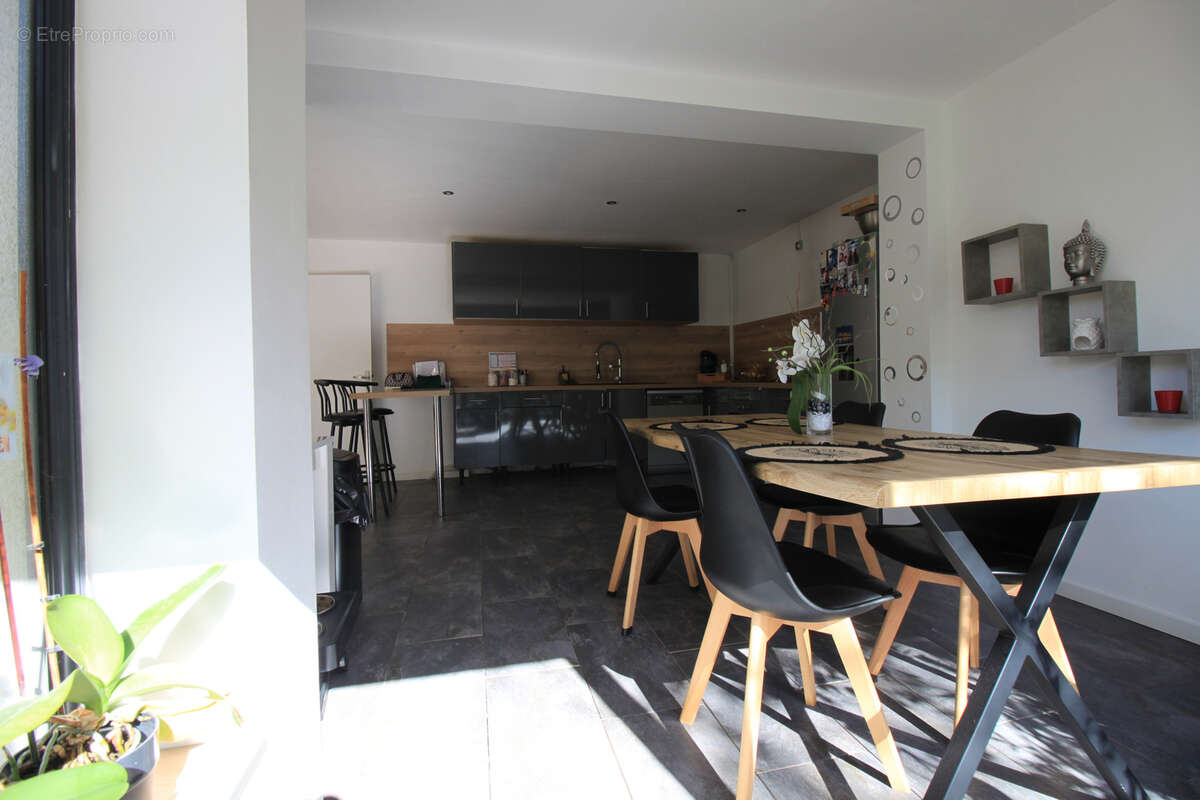 Appartement à AUBAGNE