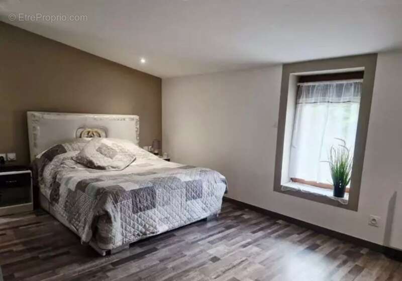 Maison à ALBERTVILLE