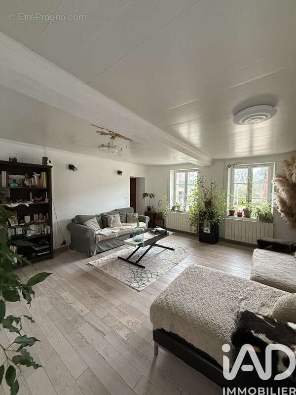 Photo 2 - Maison à ELINCOURT-SAINTE-MARGUERITE