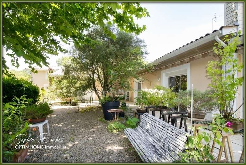 Exceptionnel à léognan, limite gradignan – propriété de caractère sur plus de 1,3 hectare de nature - photo 17