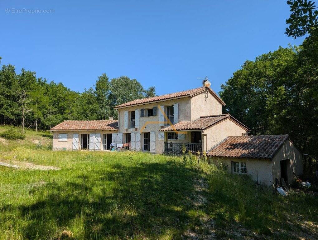 Maison à DIEULEFIT