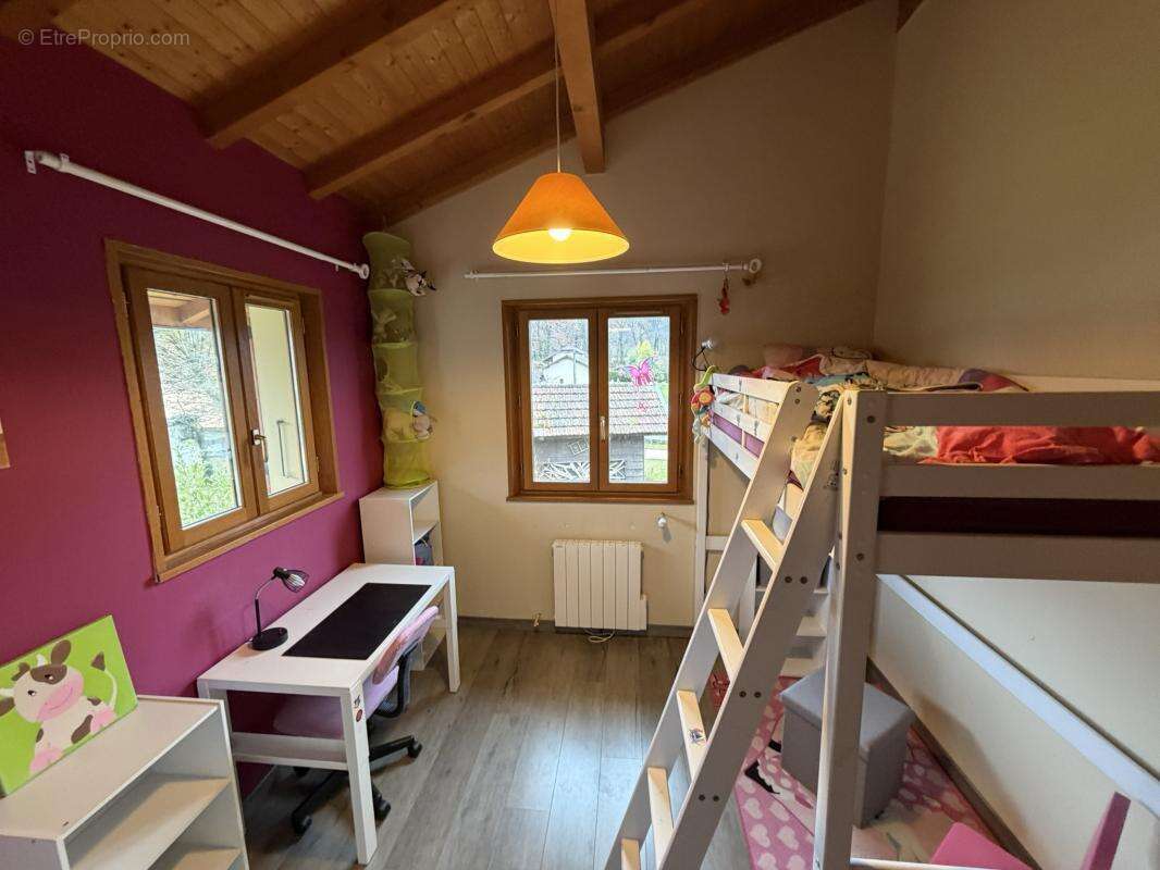 Charmante maison de Type 4 avec terrain dans le hameau de Ch - photo 18
