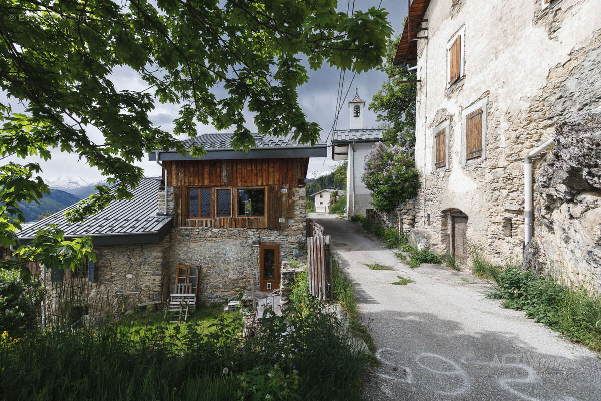 Maison à SAINT-MARTIN-DE-BELLEVILLE