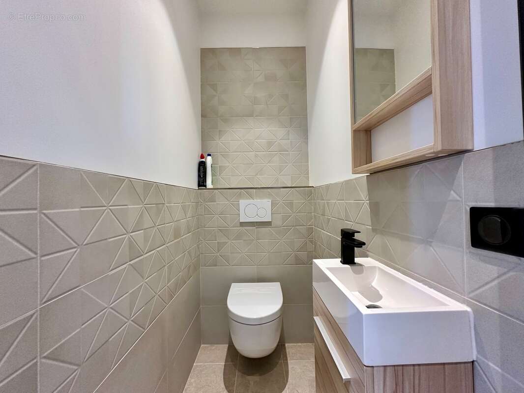 Duplex 100 m2 en rez-de-jardin à vendre 3 pièces FORGES LES BAINS (91) - photo 9