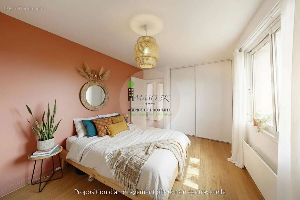 Appartement à NEYRON