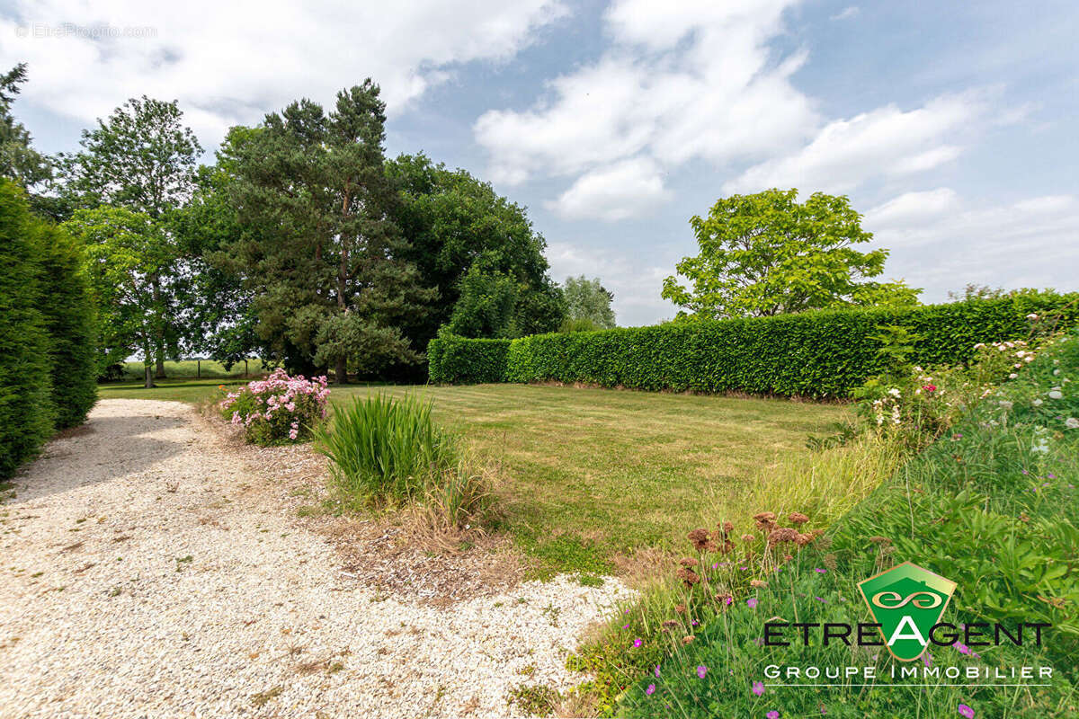 Maison NOGENT-LE-SEC - 82 m² - 3 chambres - photo 6