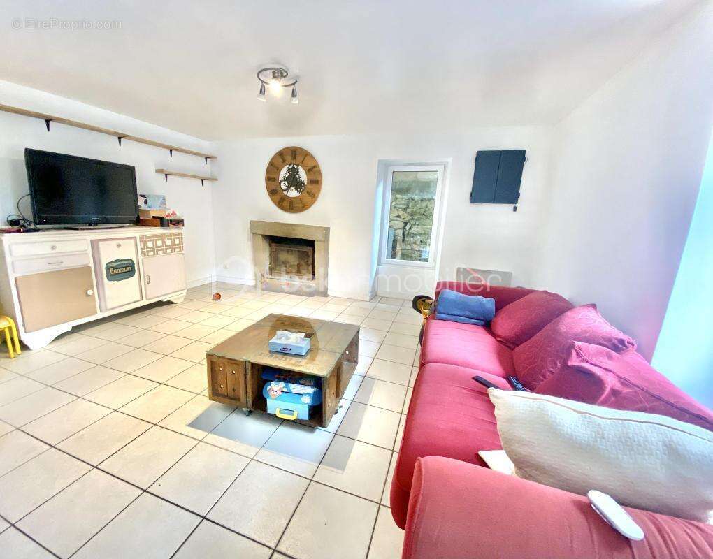 Maison à ANDOUILLE