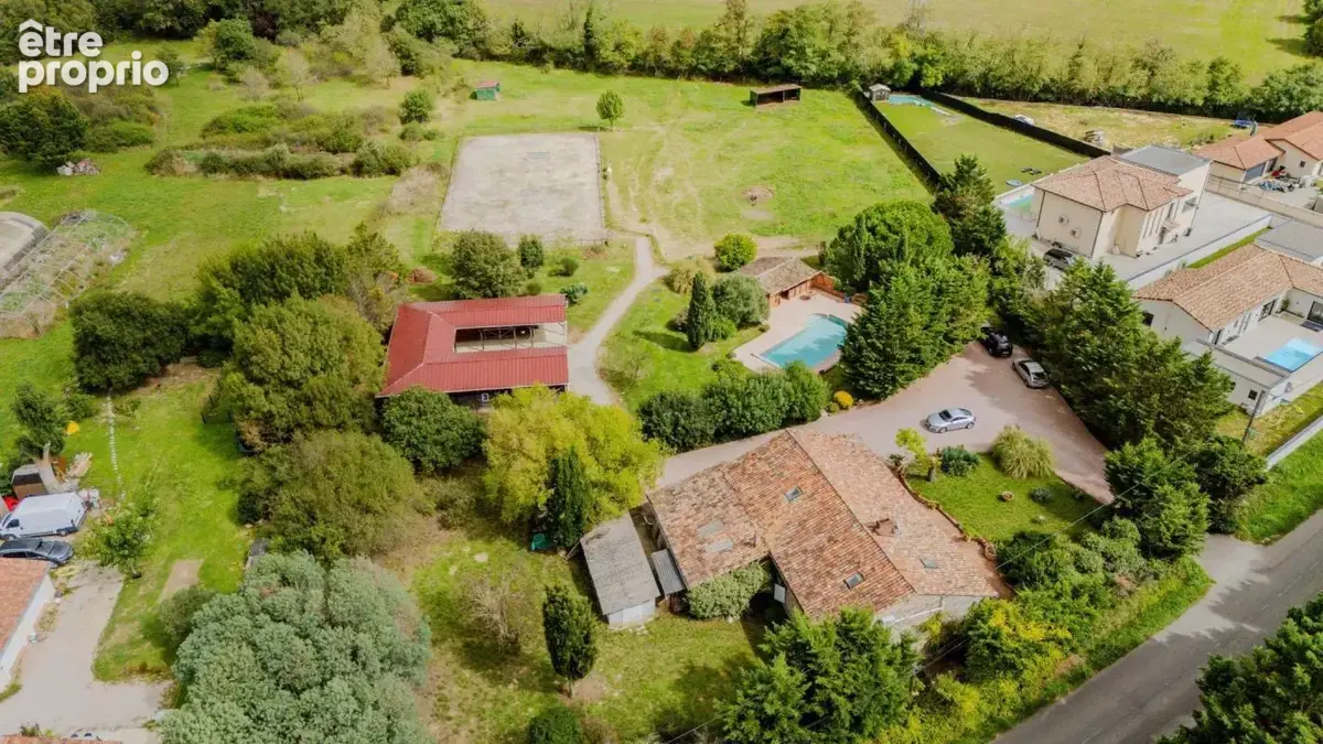 Maison de caractère à Merville : Domaine d'exception et espace pour chevaux - photo 4