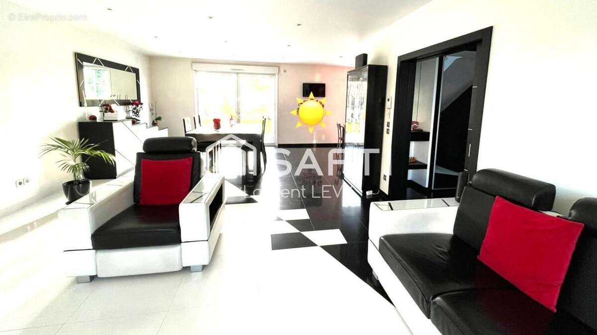 Photo 2 - Maison à ORMESSON-SUR-MARNE