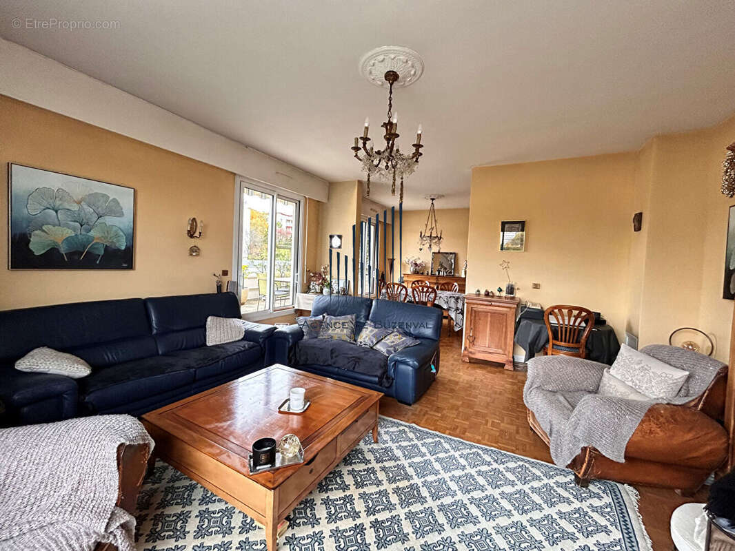 Appartement à RUEIL-MALMAISON