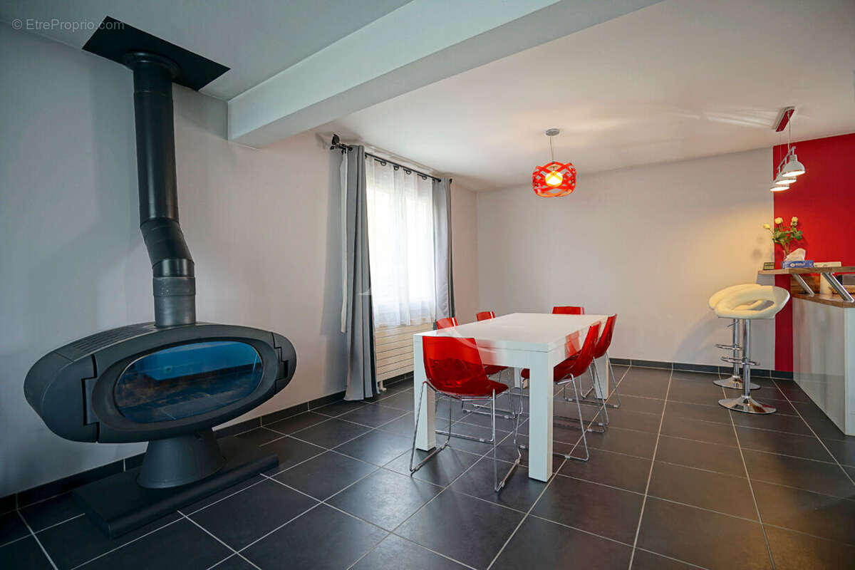 Maison à VITRY-AUX-LOGES