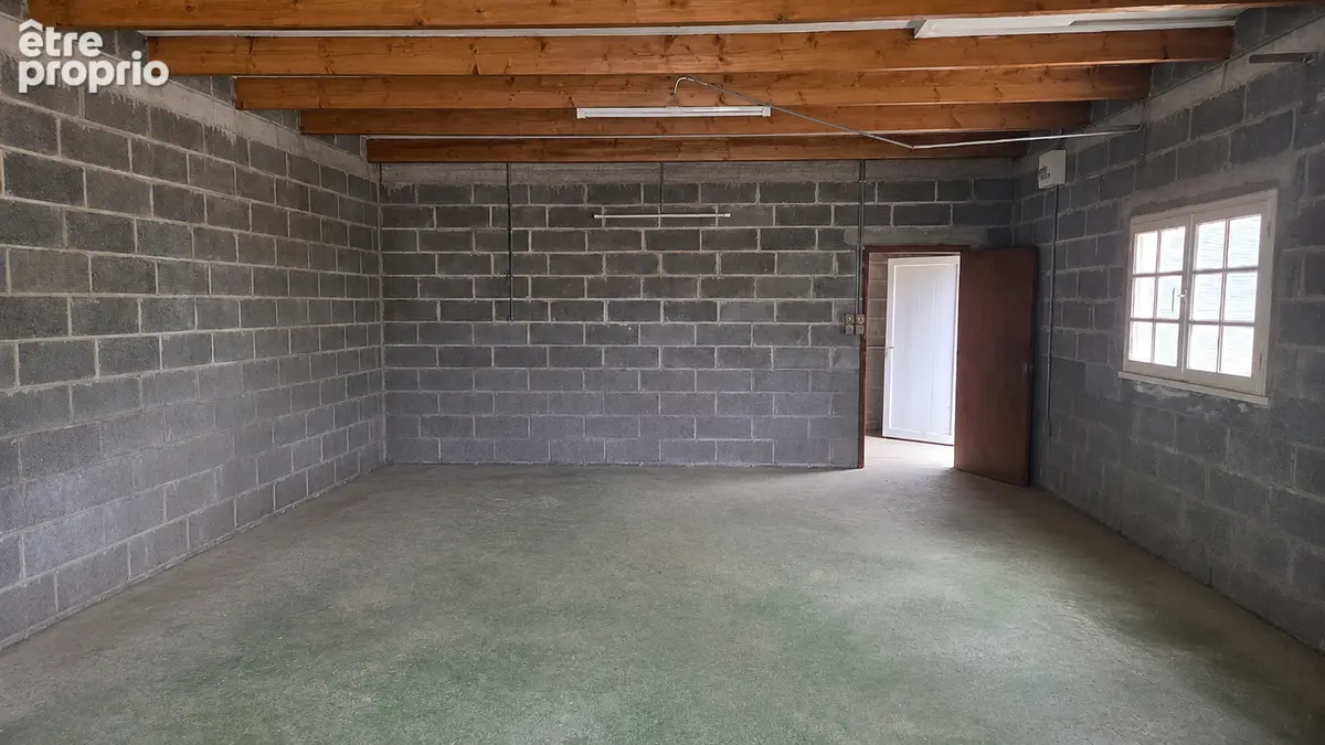 Tonquédec Néo Bretonne sur sous sol total avec dépendance de 70m². - photo 14