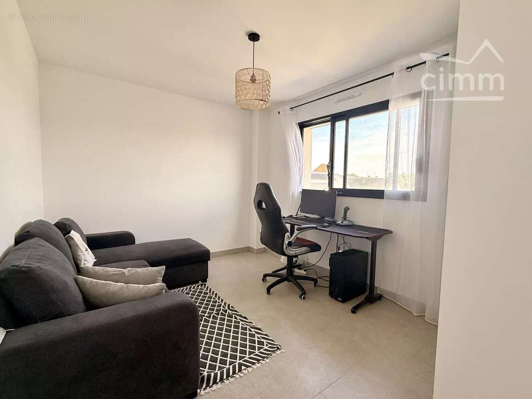 Maison contemporaine de 2022 avec piscine – Saint-Gervais-la-Forêt - photo 12