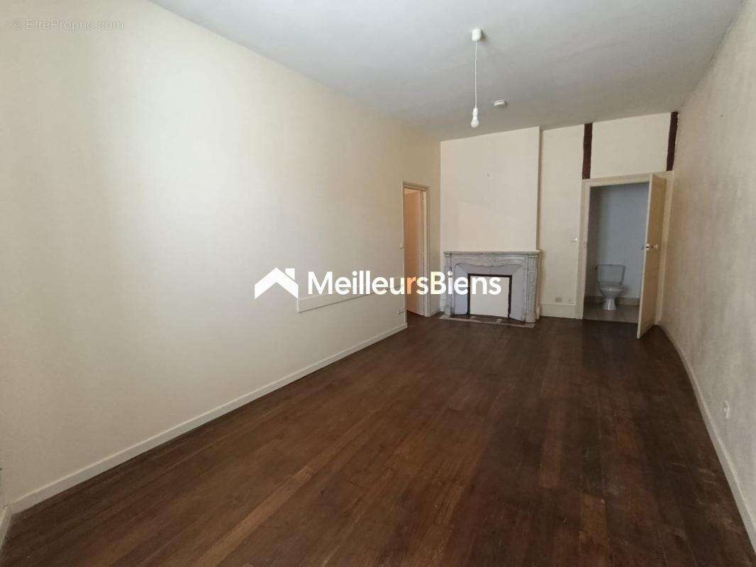 Appartement à BOURBONNE-LES-BAINS