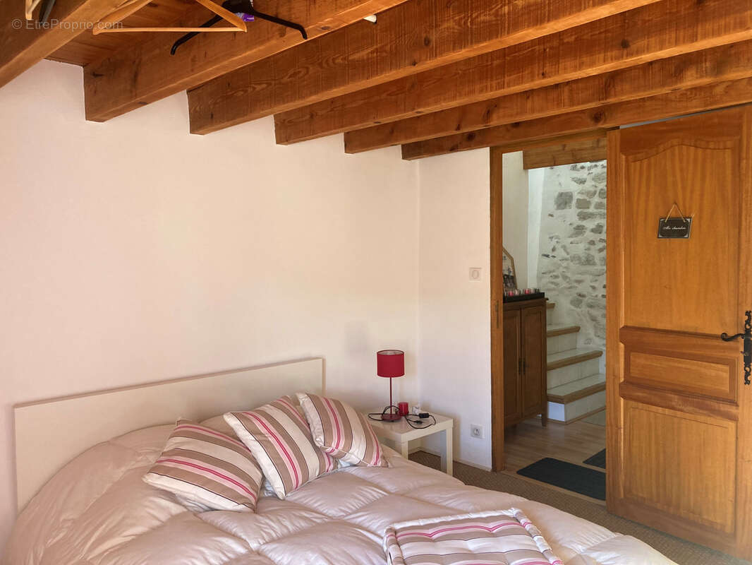 Maison à FERRAN