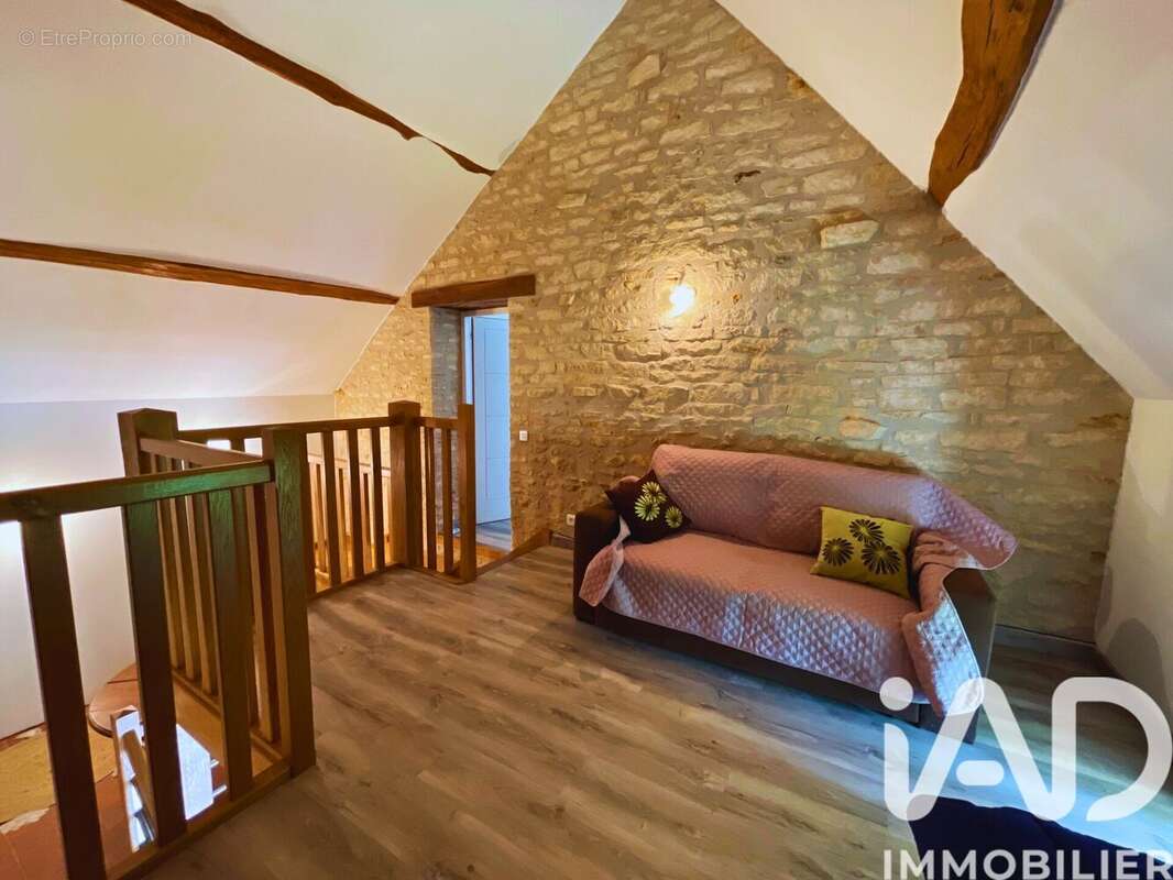 Photo 9 - Maison à MENESTREAU