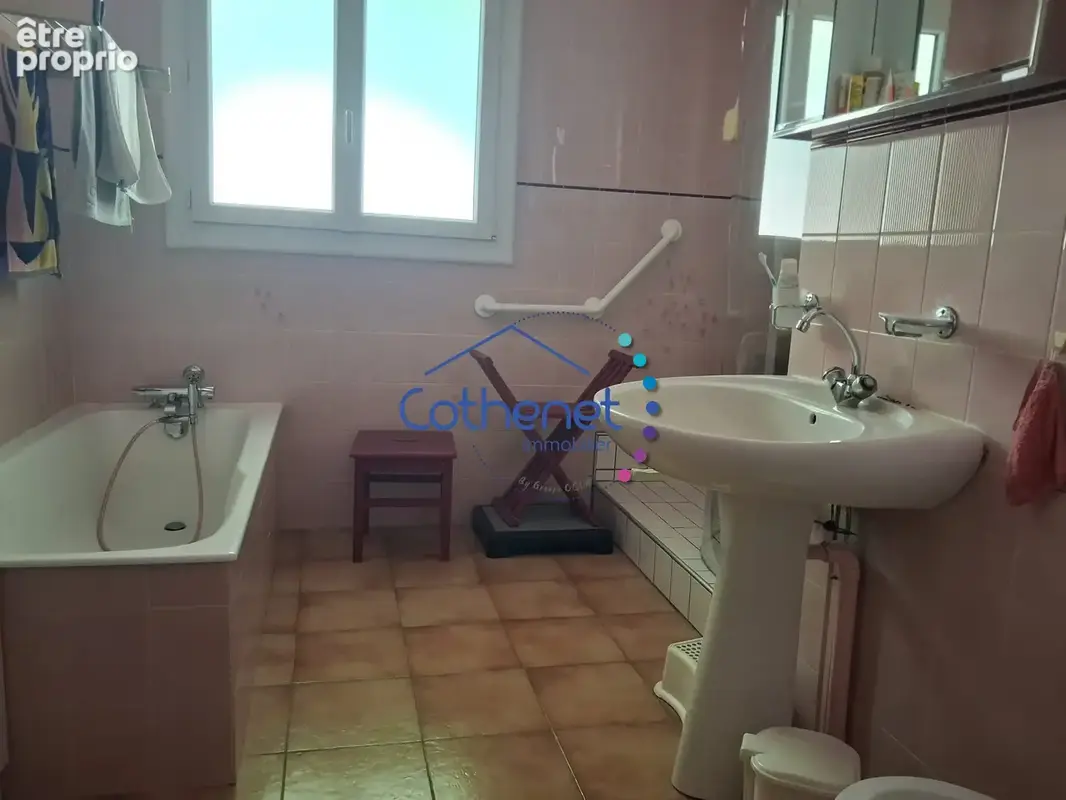 Maison 3 pièces 90 m² à vendre à Poule-Les-Echarmeaux (69870) - photo 8