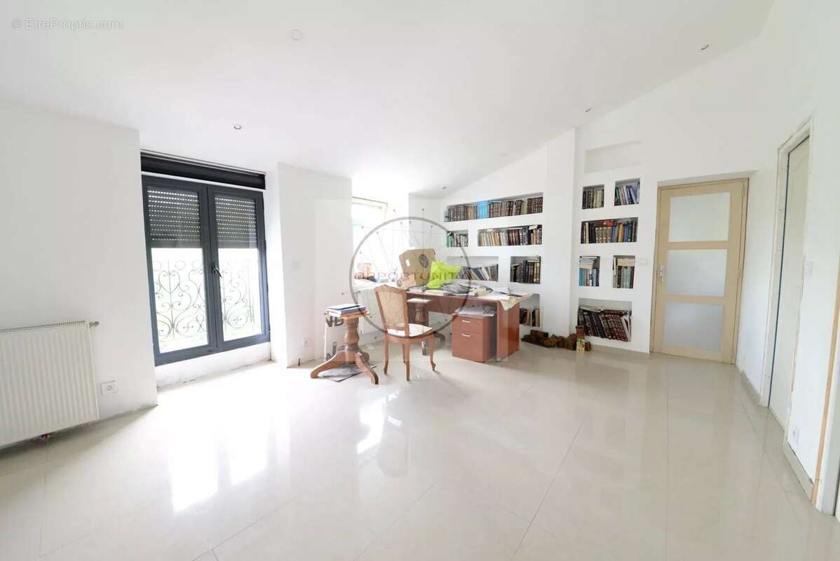 Maison à FONTENAY-SOUS-BOIS