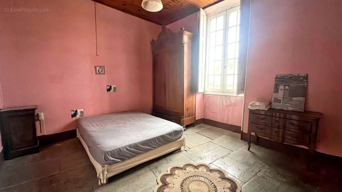 Appartement à LANGLADE